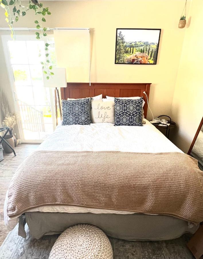 Sweet Tuscan Dreams-Private Entrance & Bathroom With Patio Los Ángeles Exterior foto