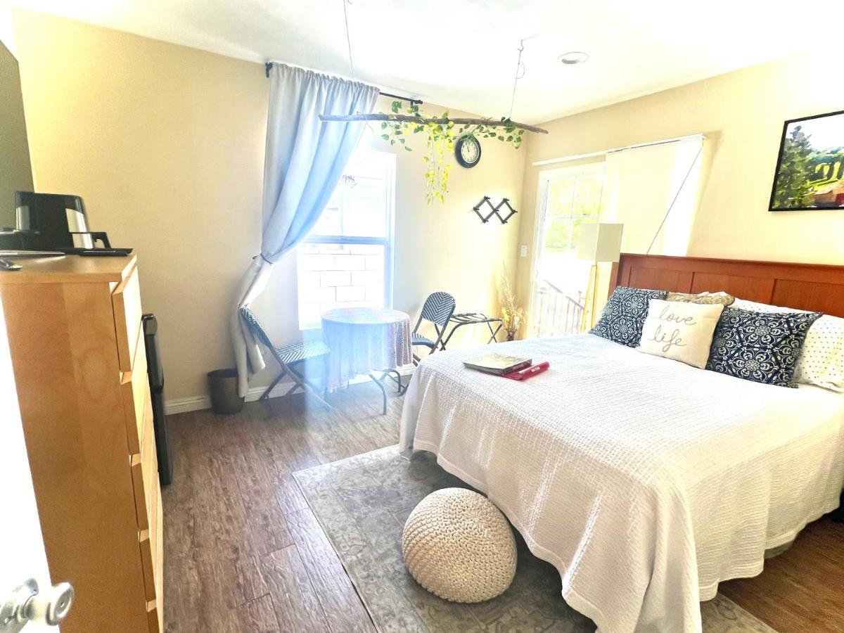 Sweet Tuscan Dreams-Private Entrance & Bathroom With Patio Los Ángeles Exterior foto