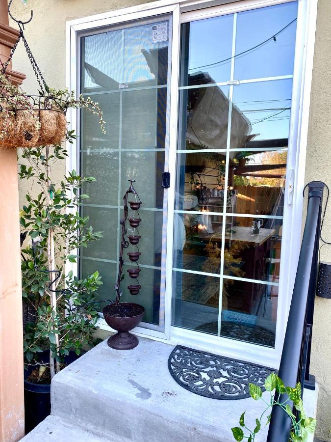 Sweet Tuscan Dreams-Private Entrance & Bathroom With Patio Los Ángeles Exterior foto